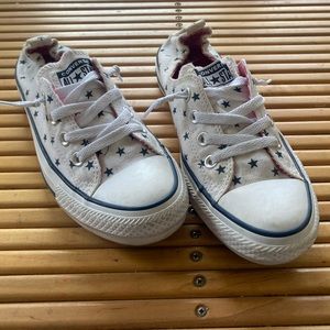 Star Low Top Converse